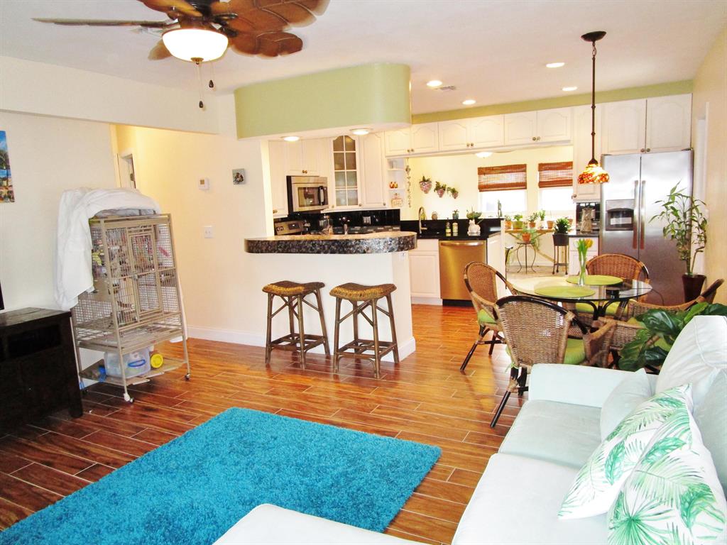 PARADISE GARDENS SEC 1 - Residential