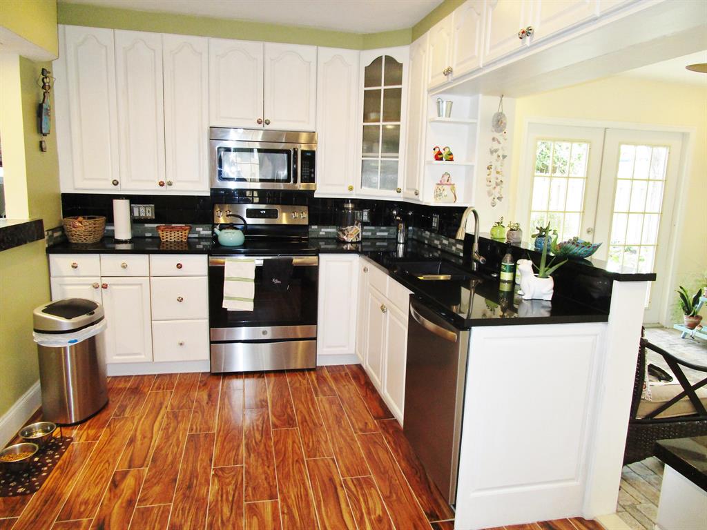 PARADISE GARDENS SEC 1 - Residential