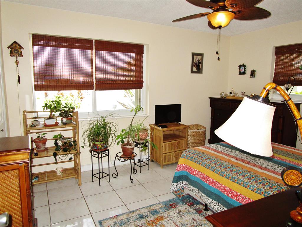 PARADISE GARDENS SEC 1 - Residential