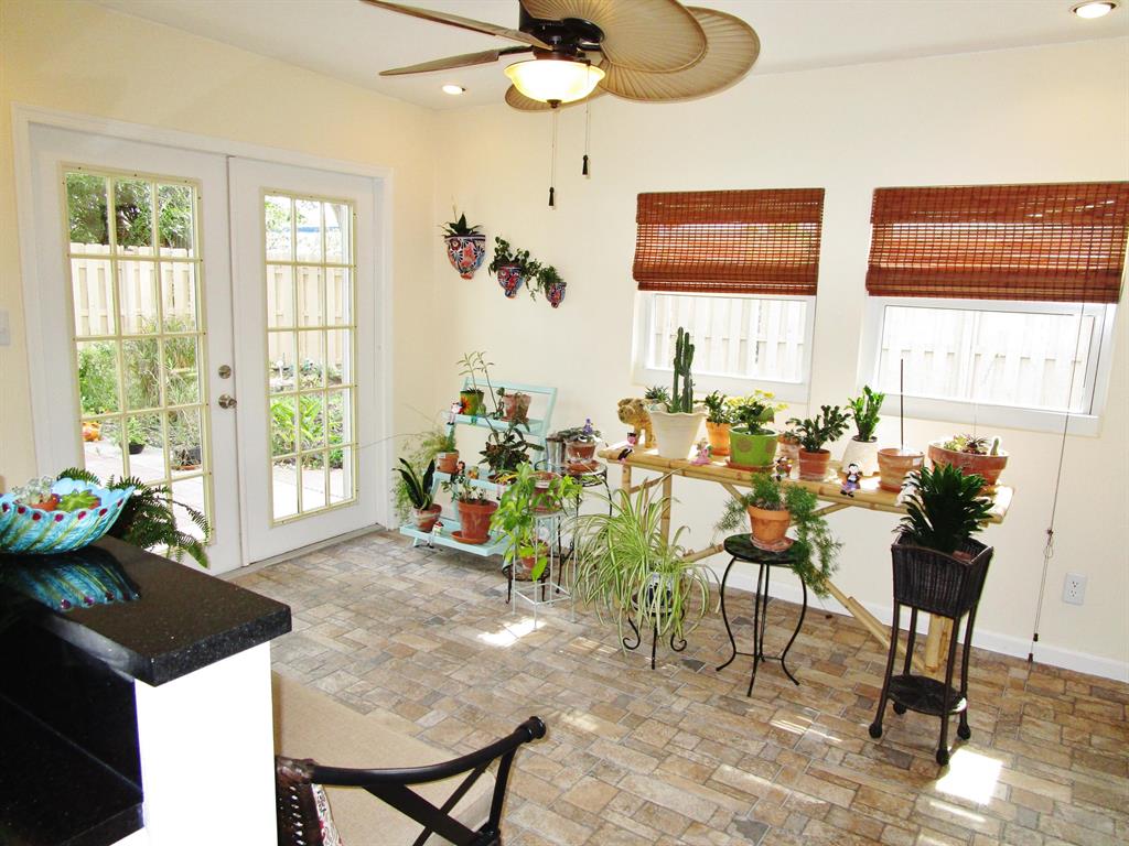 PARADISE GARDENS SEC 1 - Residential