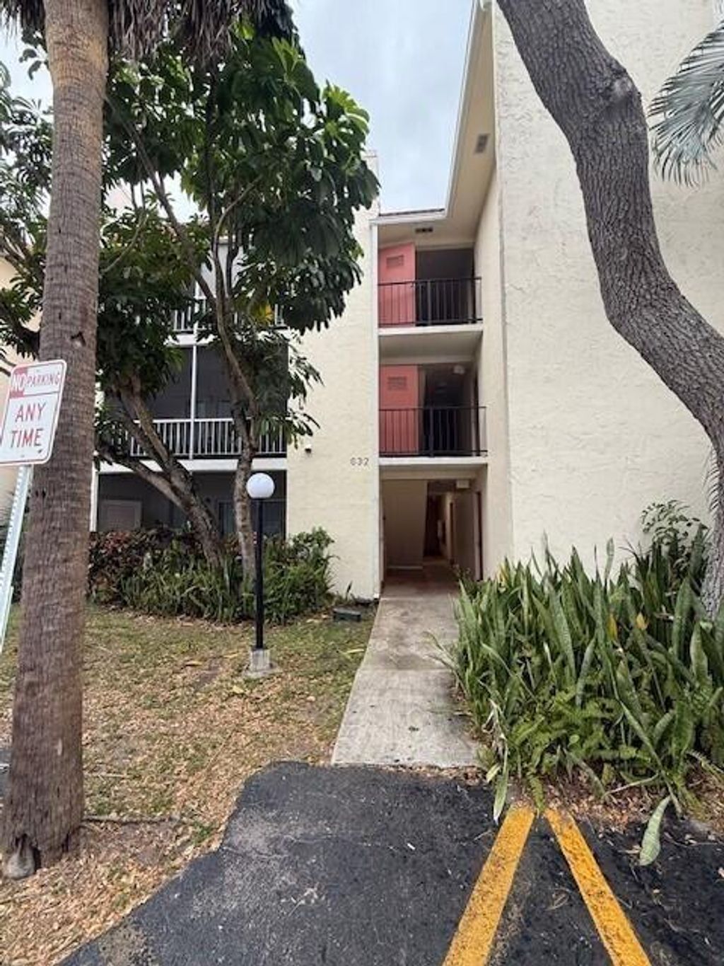 Photo of 632 NW 13th Street #24, Boca Raton, FL 33486 (MLS # R11064779)