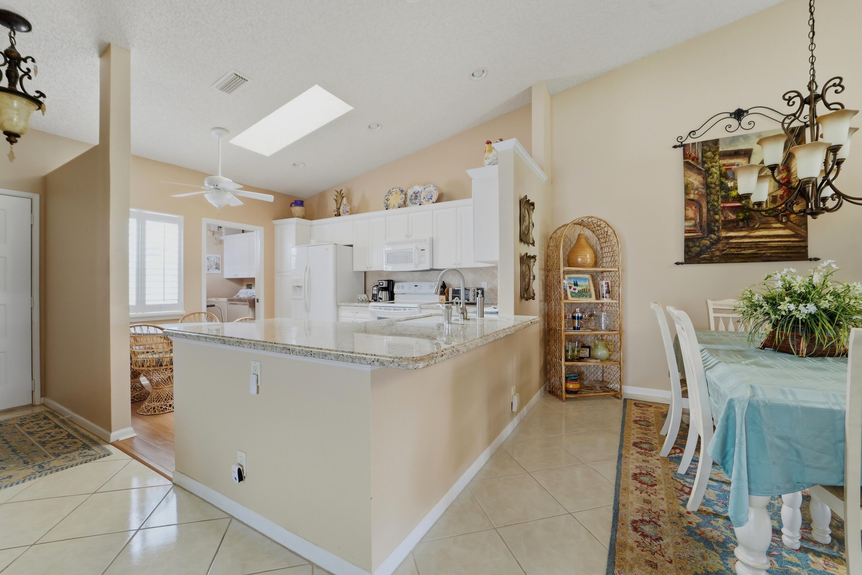 Properties | Stephanie Kaufman 6375 Mill Pointe Circle