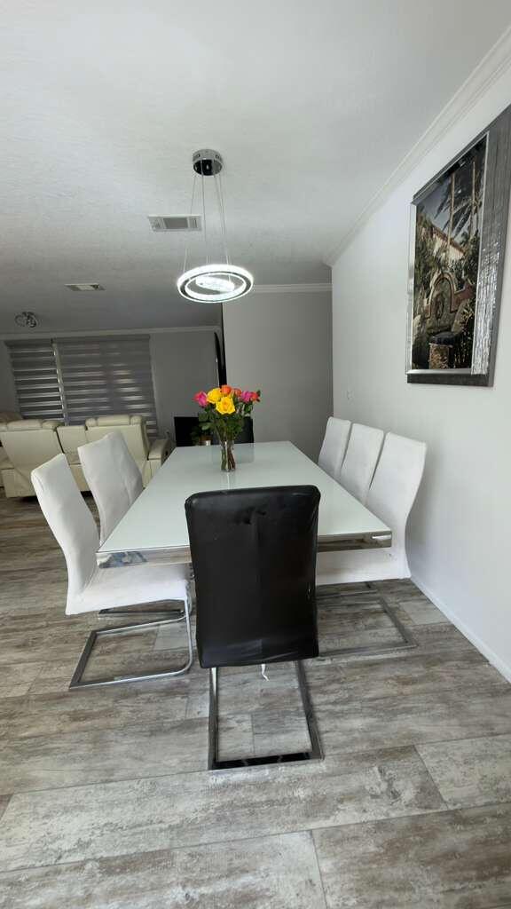 SANDALFOOT COVE SEC 1 - Residential