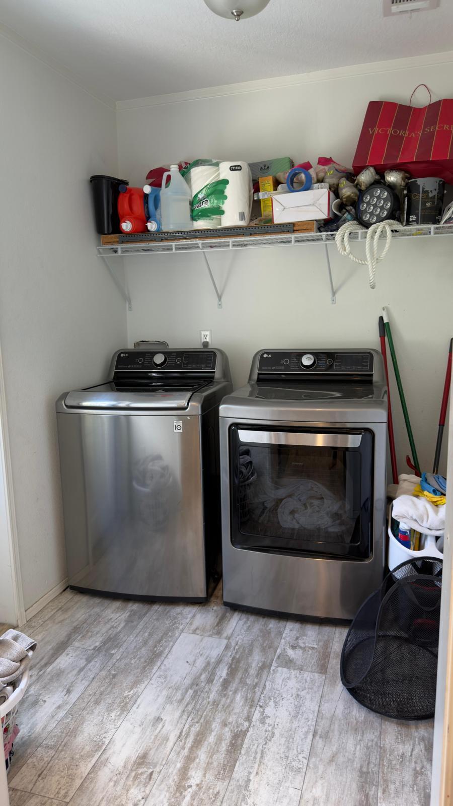 SANDALFOOT COVE SEC 1 - Residential