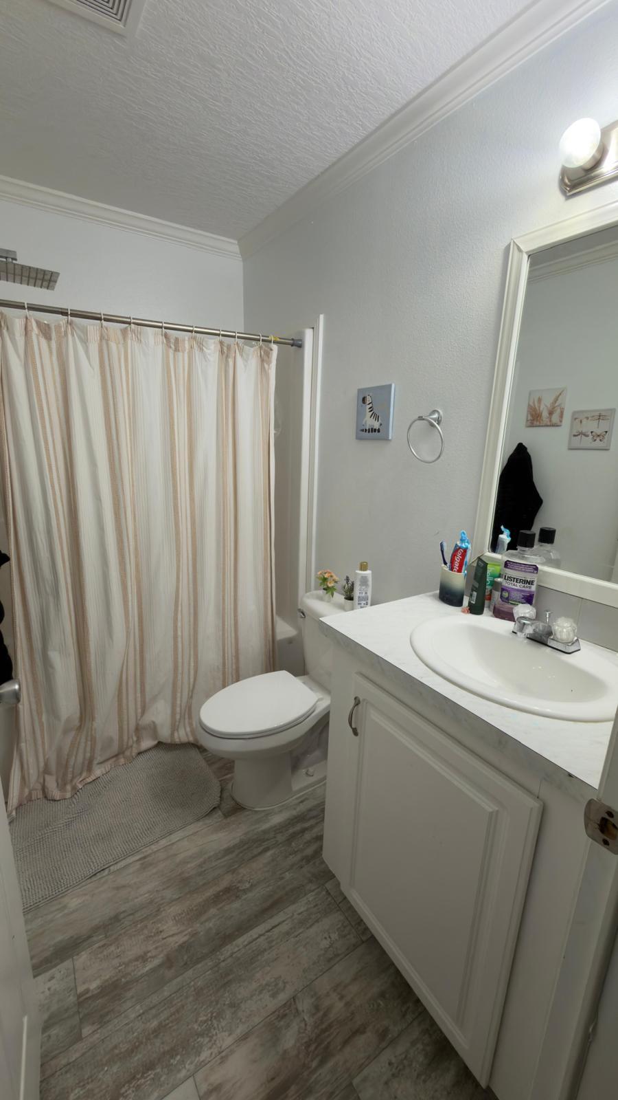 SANDALFOOT COVE SEC 1 - Residential