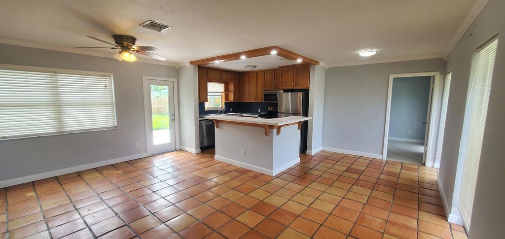 Photo of 195 SE Serenata Court, Port St Lucie, FL 34983 (MLS # R11098099)