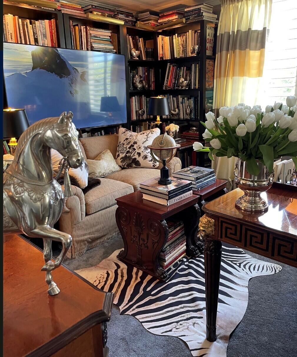 ELIOT HOUSE CONDO - Residential