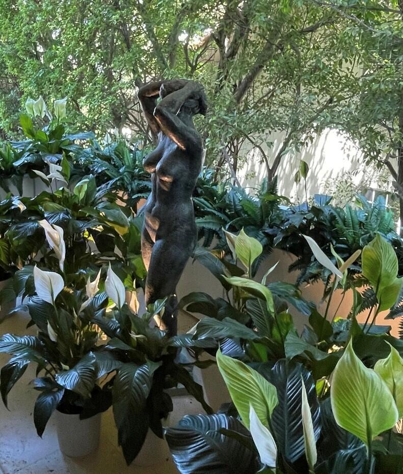 ELIOT HOUSE CONDO - Residential