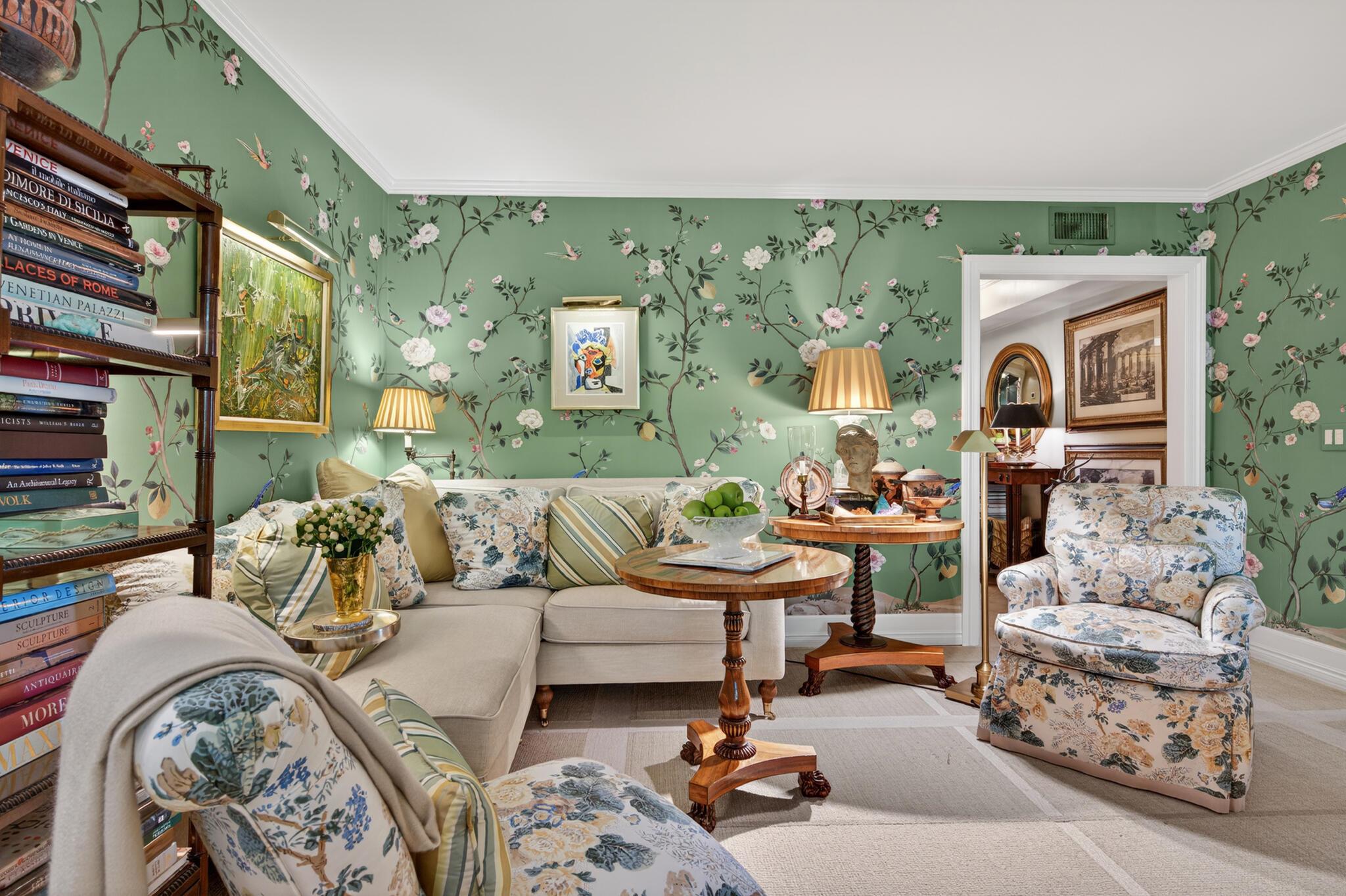 ELIOT HOUSE CONDO - Residential