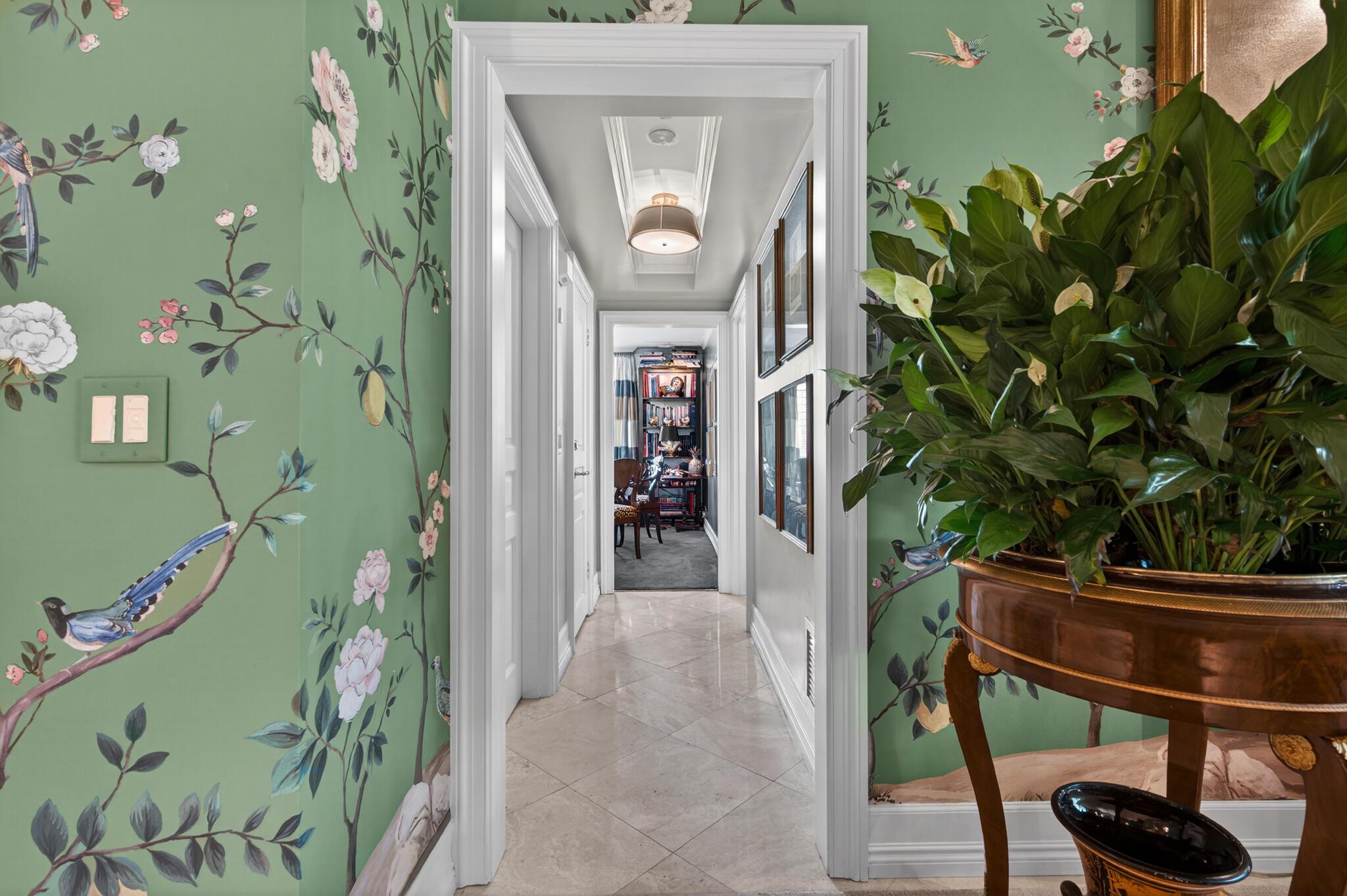 ELIOT HOUSE CONDO - Residential