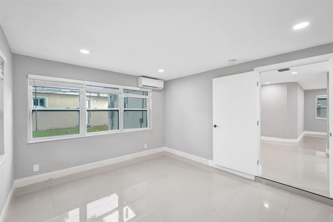 GARDNER VILLAS - Residential