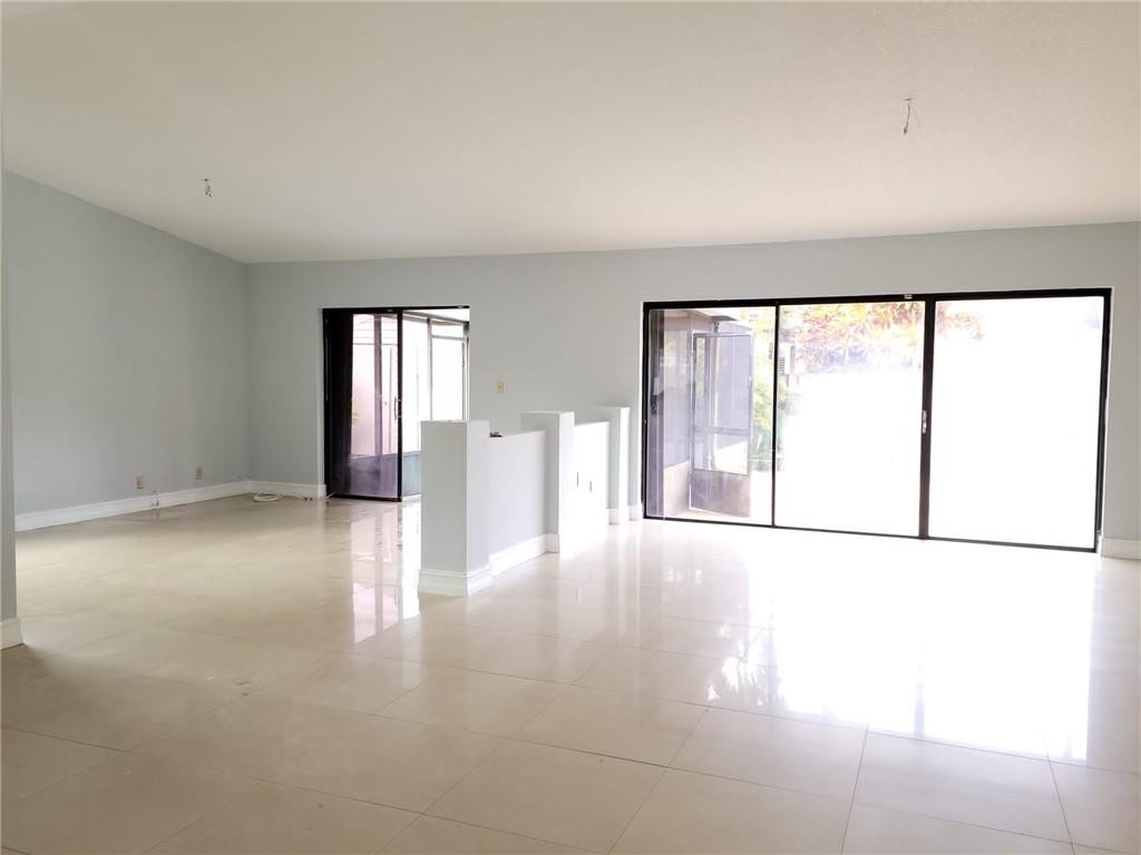 Flamingo Gardens - Residential