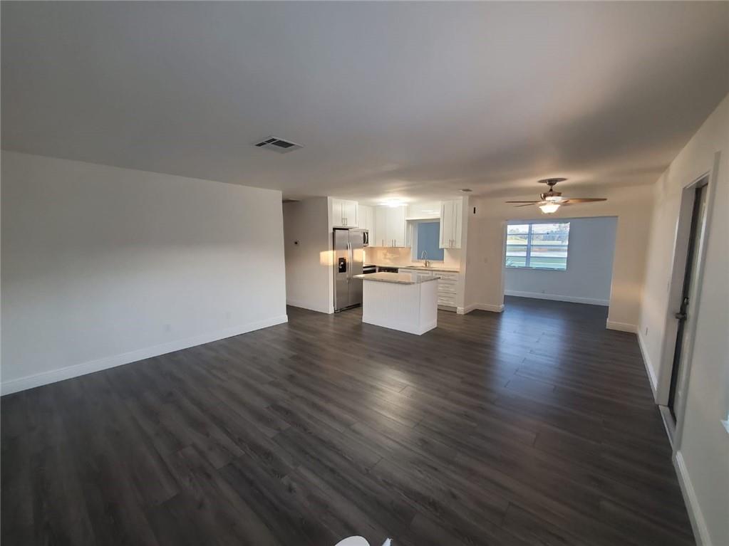 GLOUCESTER E CONDOMINIUM - Residential