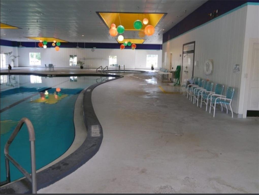 GLOUCESTER E CONDOMINIUM - Residential