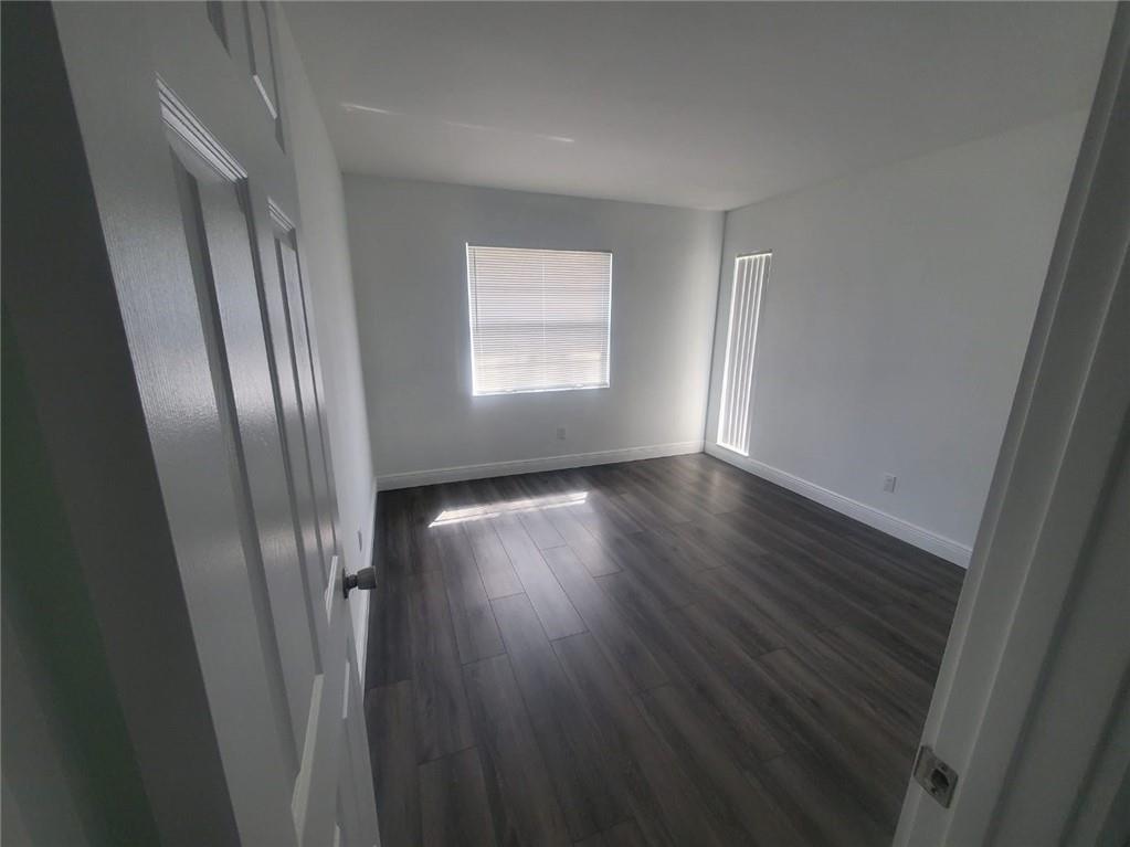 GLOUCESTER E CONDOMINIUM - Residential