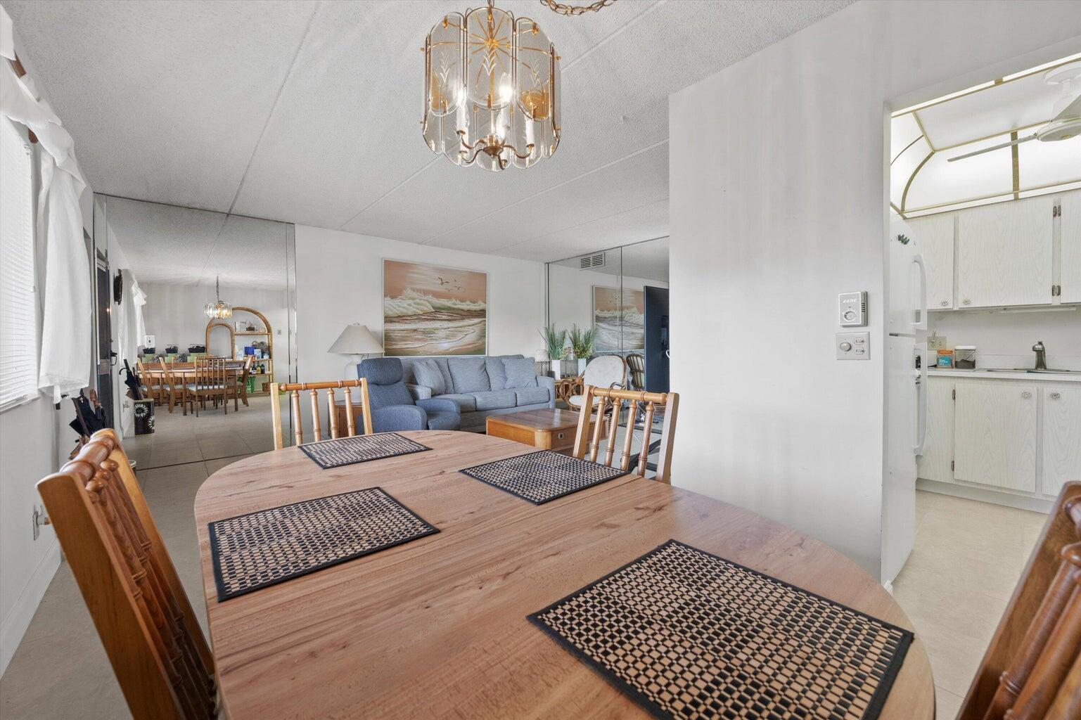 REGAL PALMS MAYFAIR CONDO - Residential