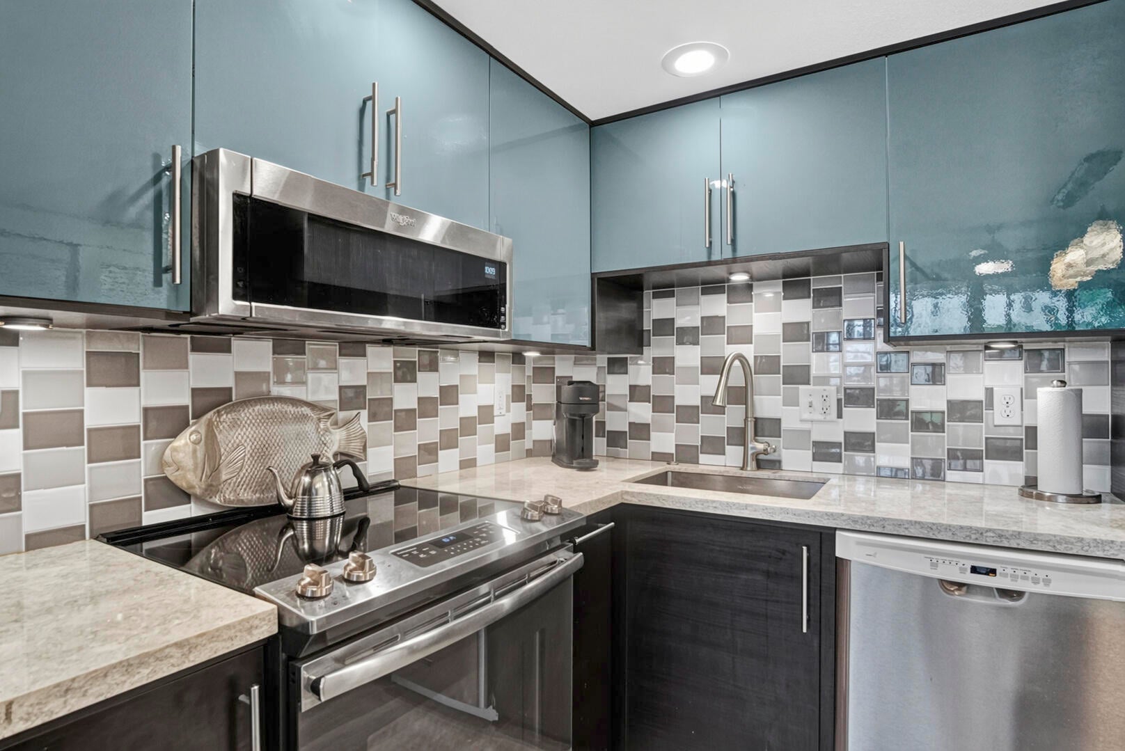 2400 S OCEAN Drive 5319