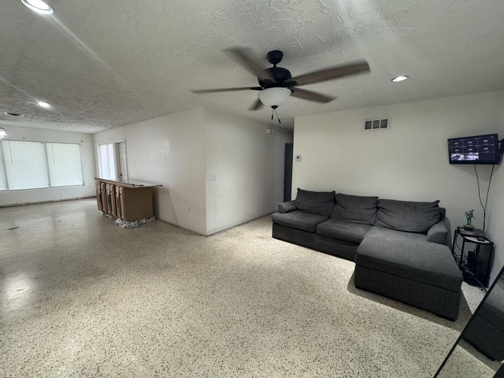 Photo of 2110 Cortez Boulevard, Fort Pierce, FL 34982 (MLS # B26001882)