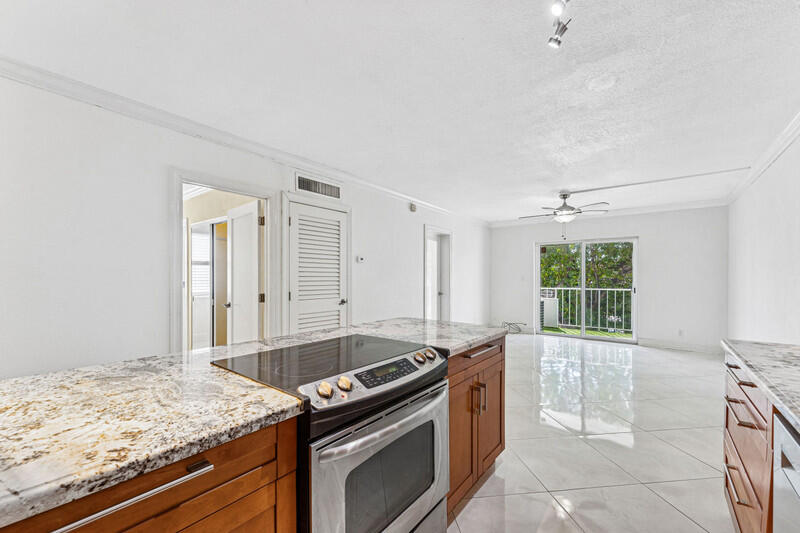 Leisure Beach South Condo - Residential Lease