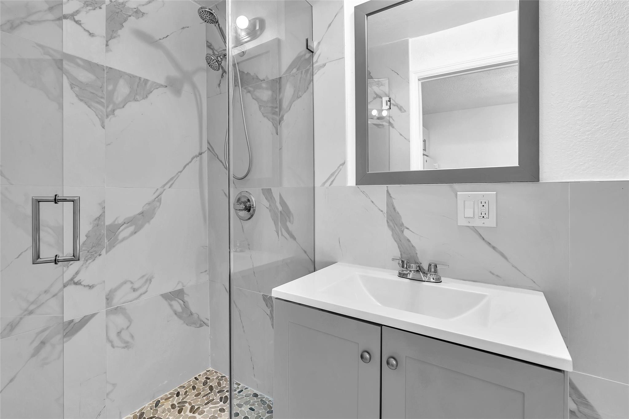 MIAMI GARDENS ESTATES SEC 4 - Residential