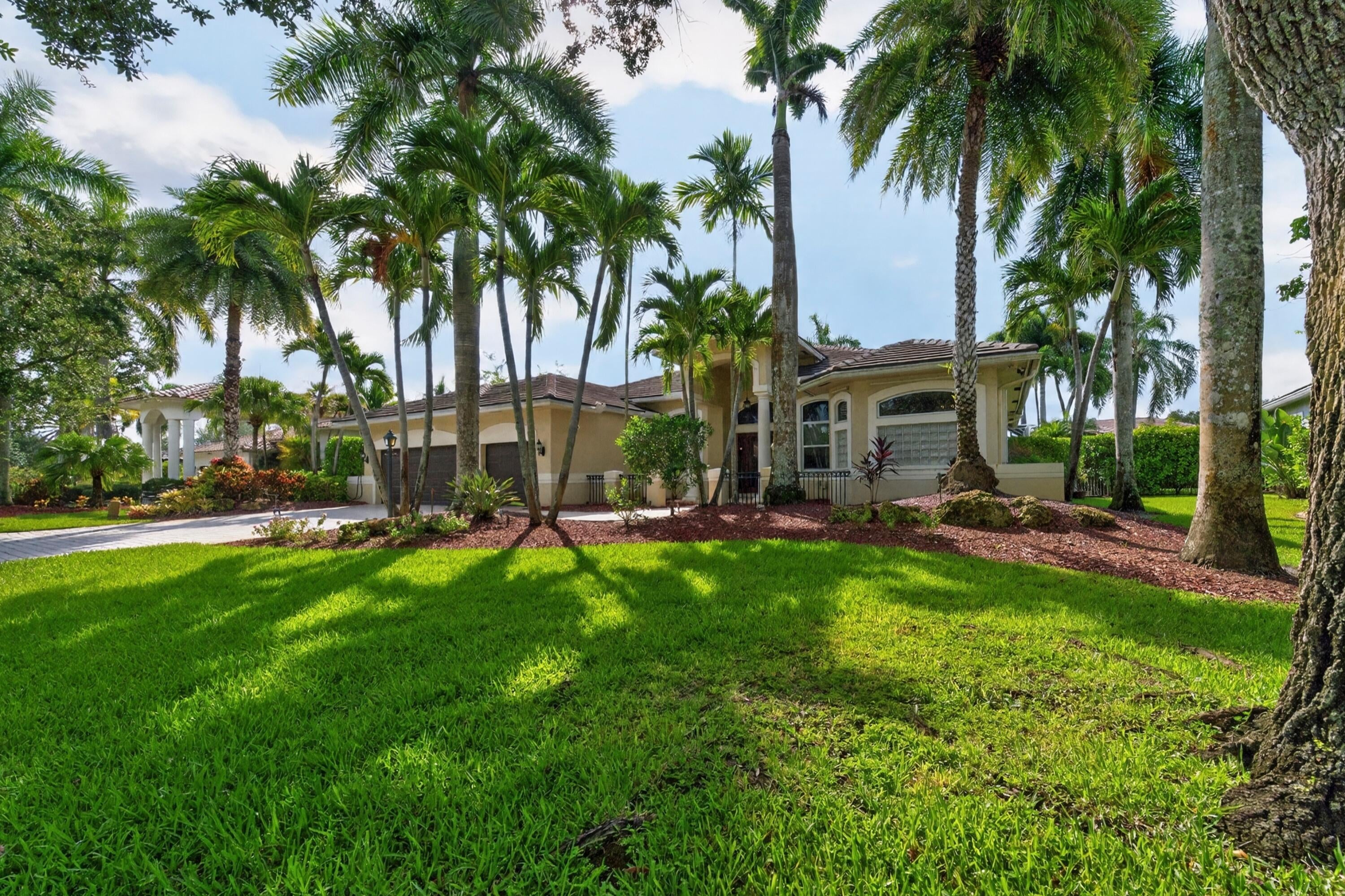 10506 NW 66th Street