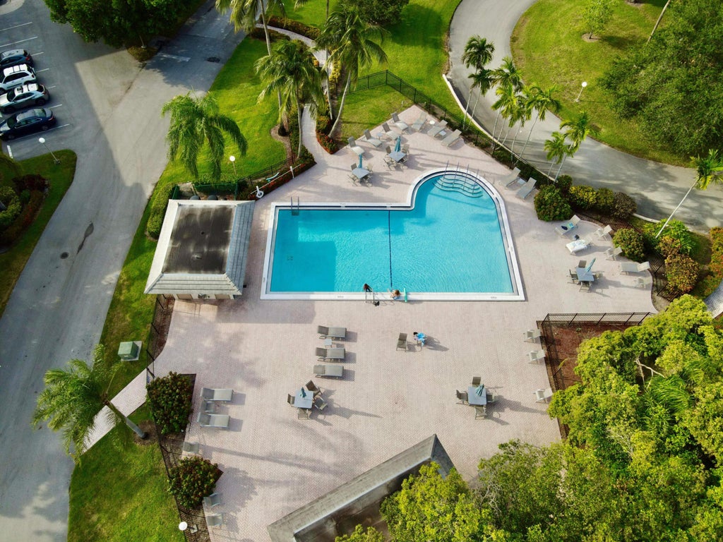 Photo of 4502 Martinique Way #B1, Coconut Creek, FL 33066 (MLS # B26071293)
