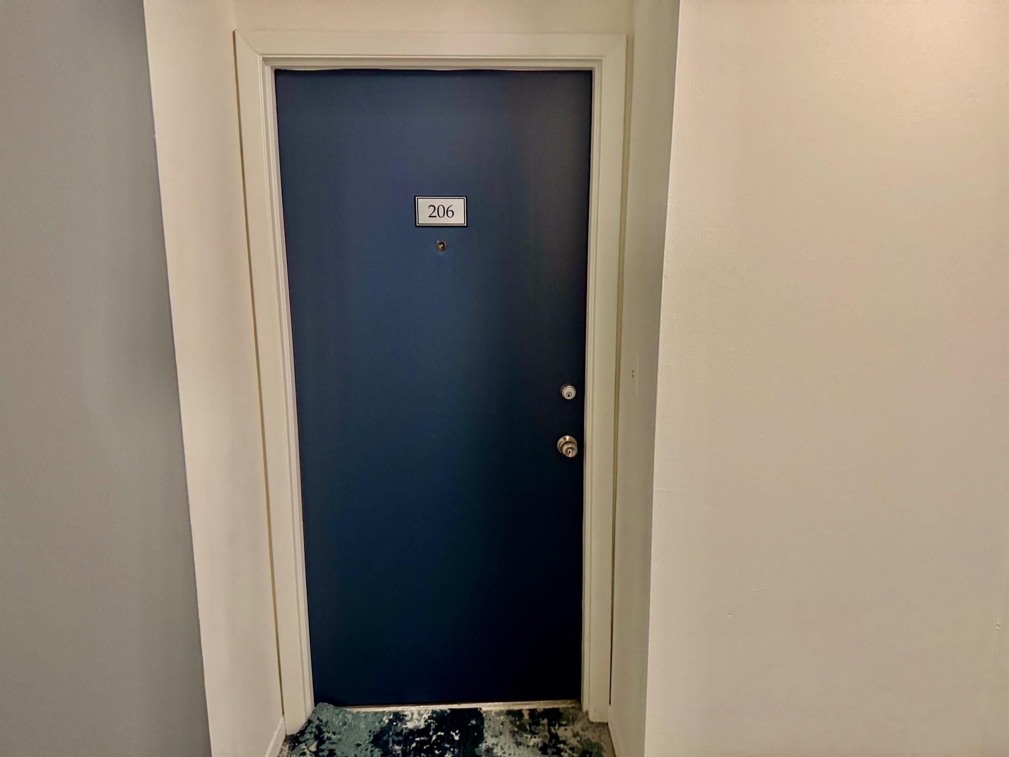 VIKING ARMS CONDO - Residential Lease