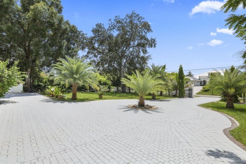 Tiny photo for 6344 NW 74th Terrace, Parkland, FL 33067 (MLS # B26058087)