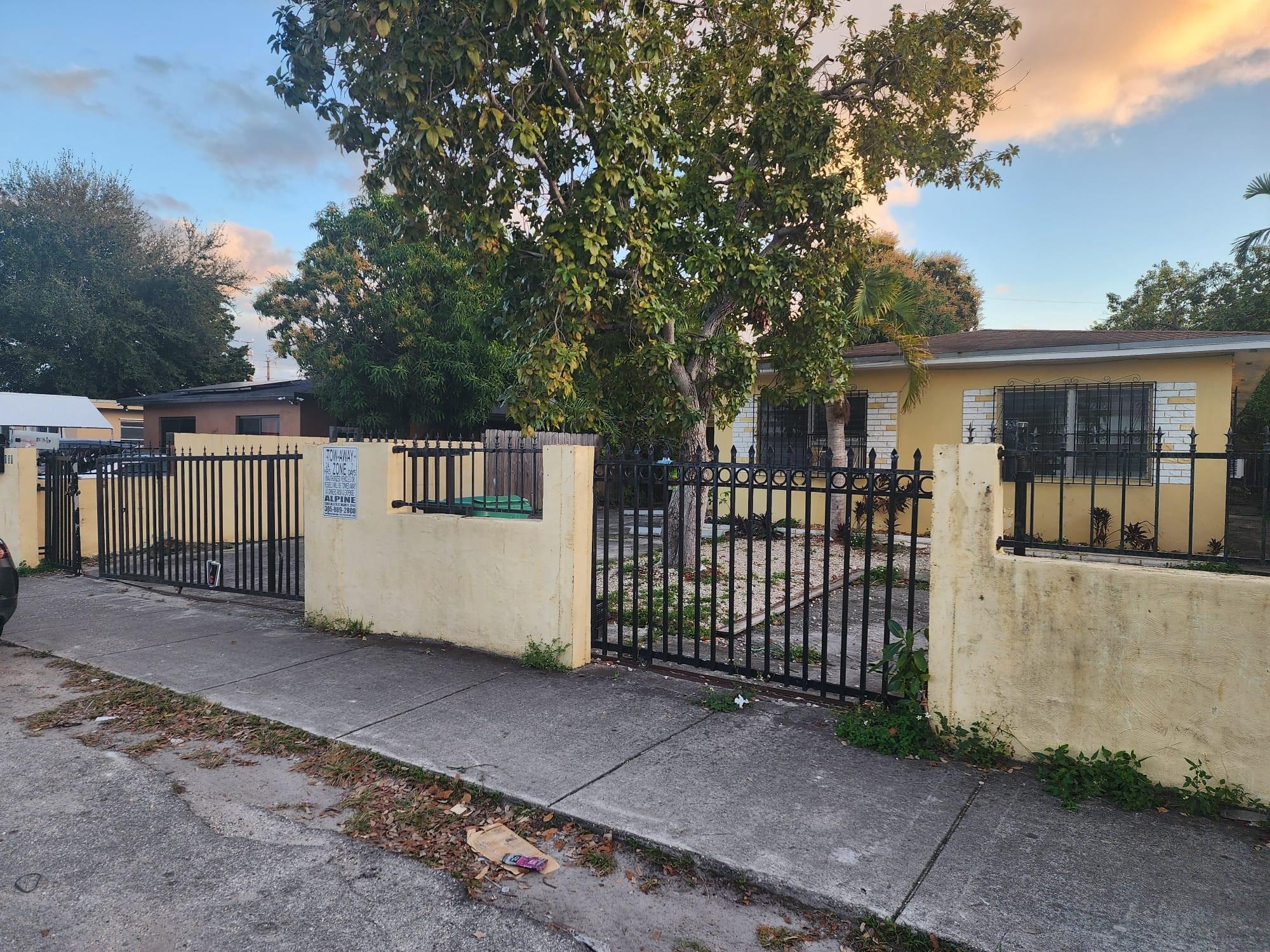 GREAT INVESTMENT PROPERTY. Live in one unit and rent the other two to cover your costs. This property is a money maker. The property is currently being used as 3 units with a potential of a 4th units as an efficiency. This home is in a prime area and is close to major highways, restaurants, schools, and parks. Don’t miss out! Contact us today for a showing!