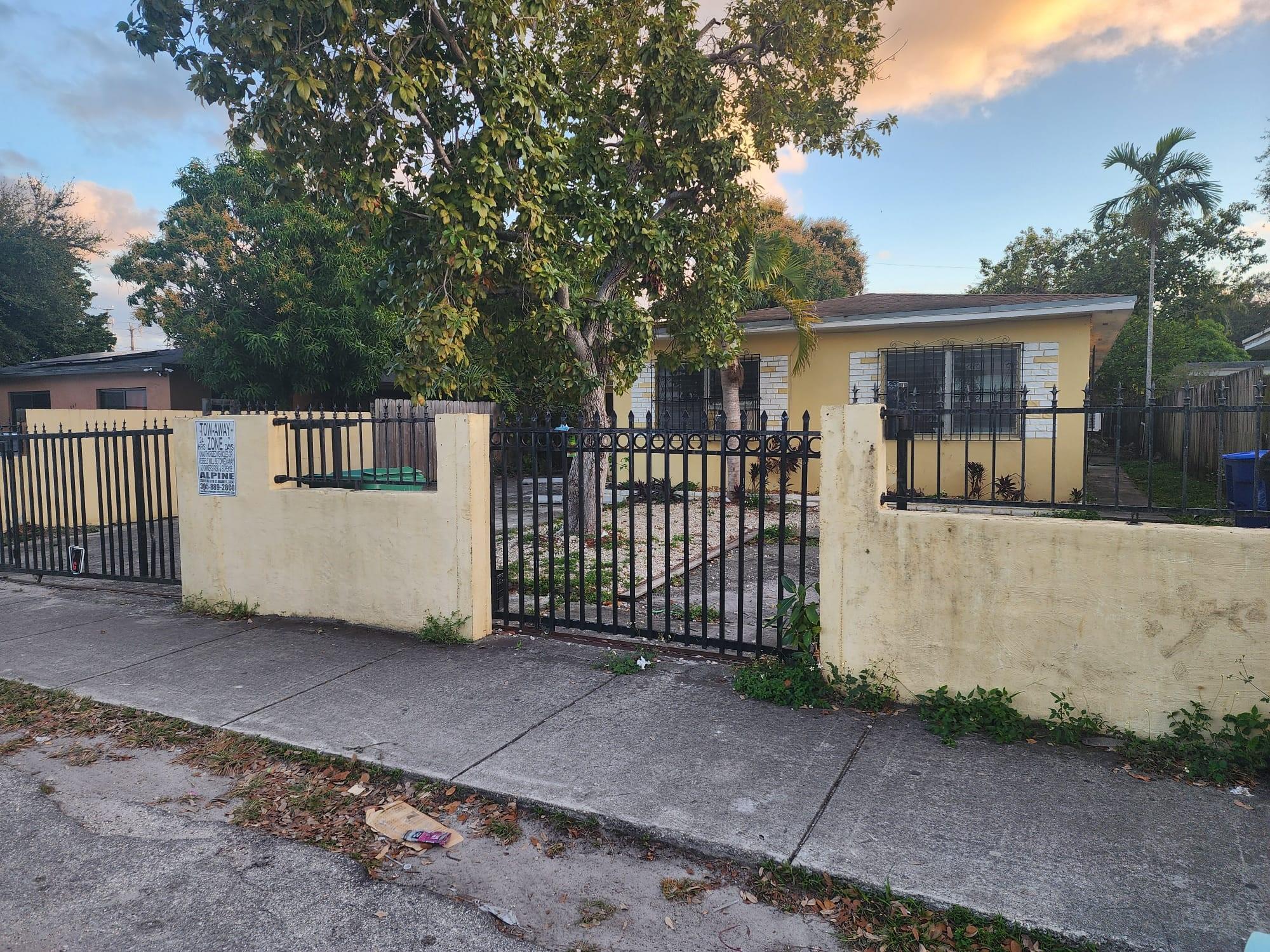 836 NW 101st St