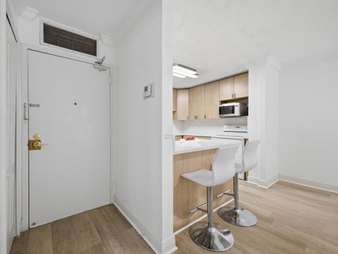 Tiny photo for 2101 S OCEAN DR #202, Hollywood, FL 33019 (MLS # B26087230)