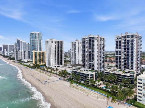 Tiny photo for 2101 S OCEAN DR #202, Hollywood, FL 33019 (MLS # B26087230)