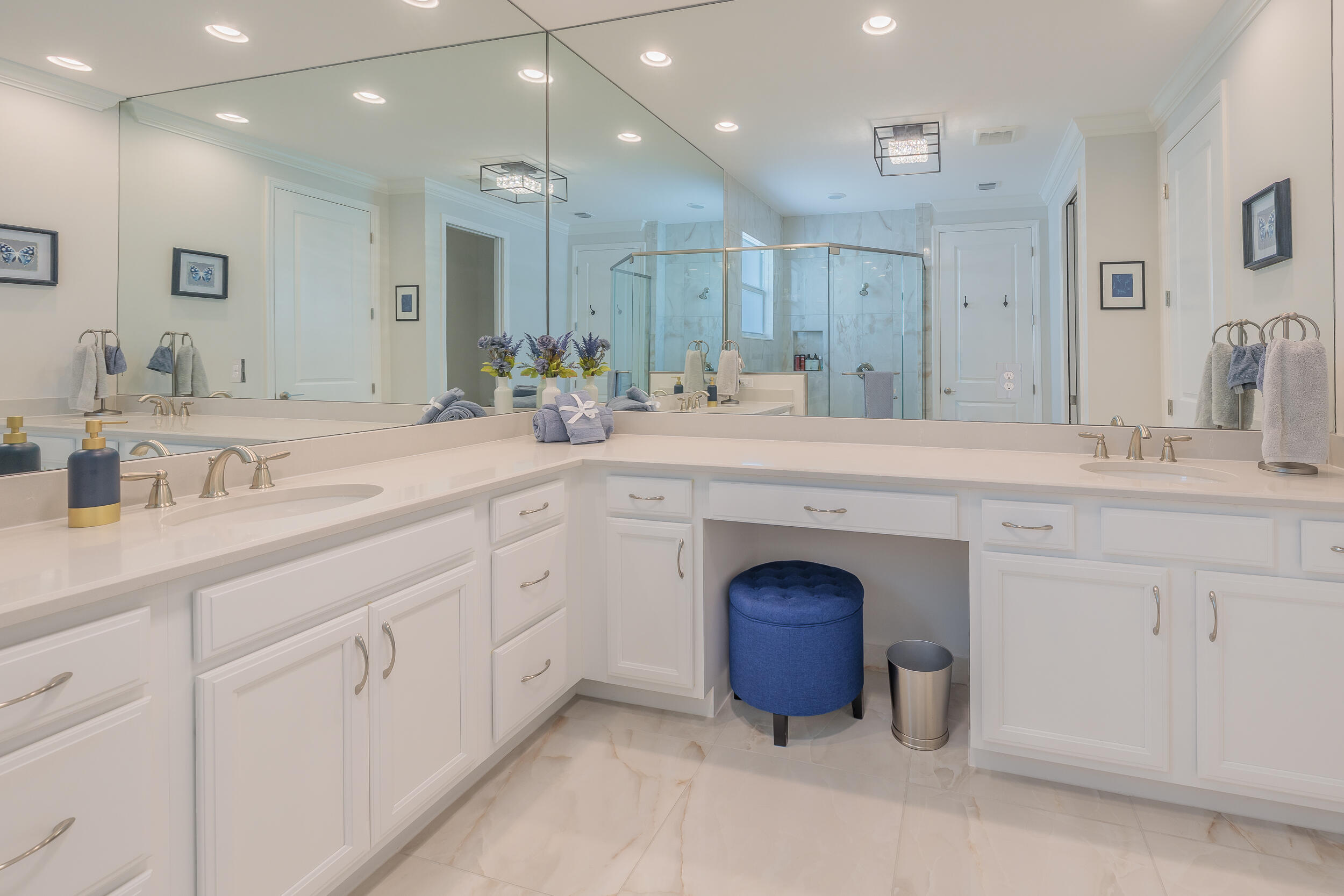 Valencia Cay at Riverland - Residential