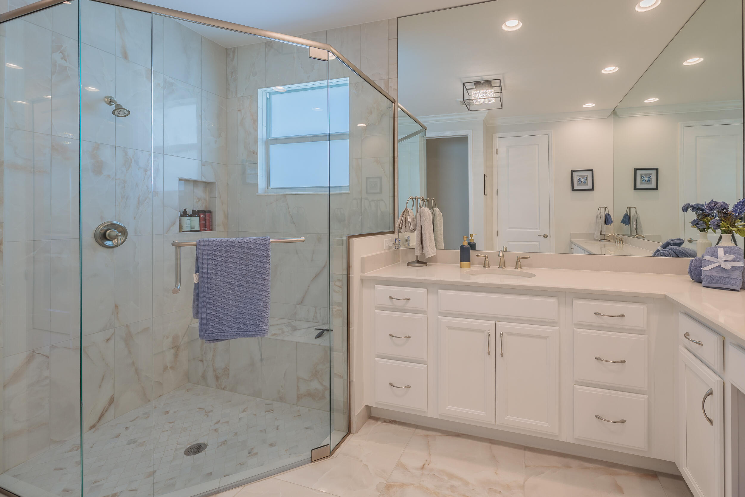 Valencia Cay at Riverland - Residential