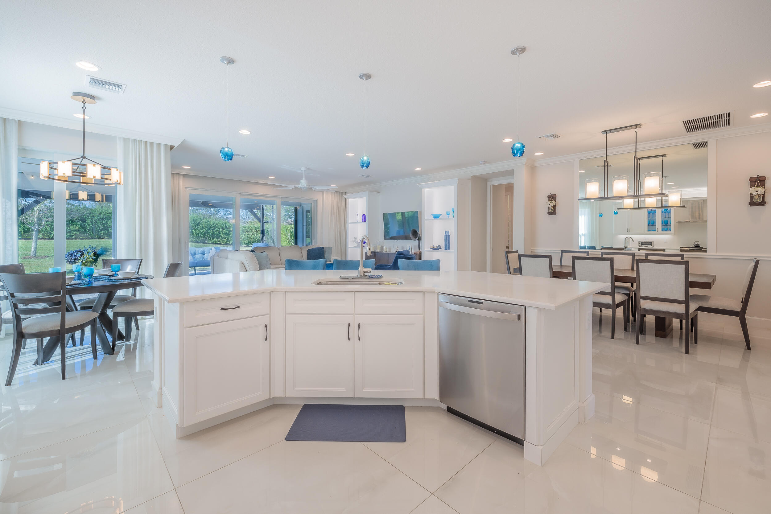 Valencia Cay at Riverland - Residential