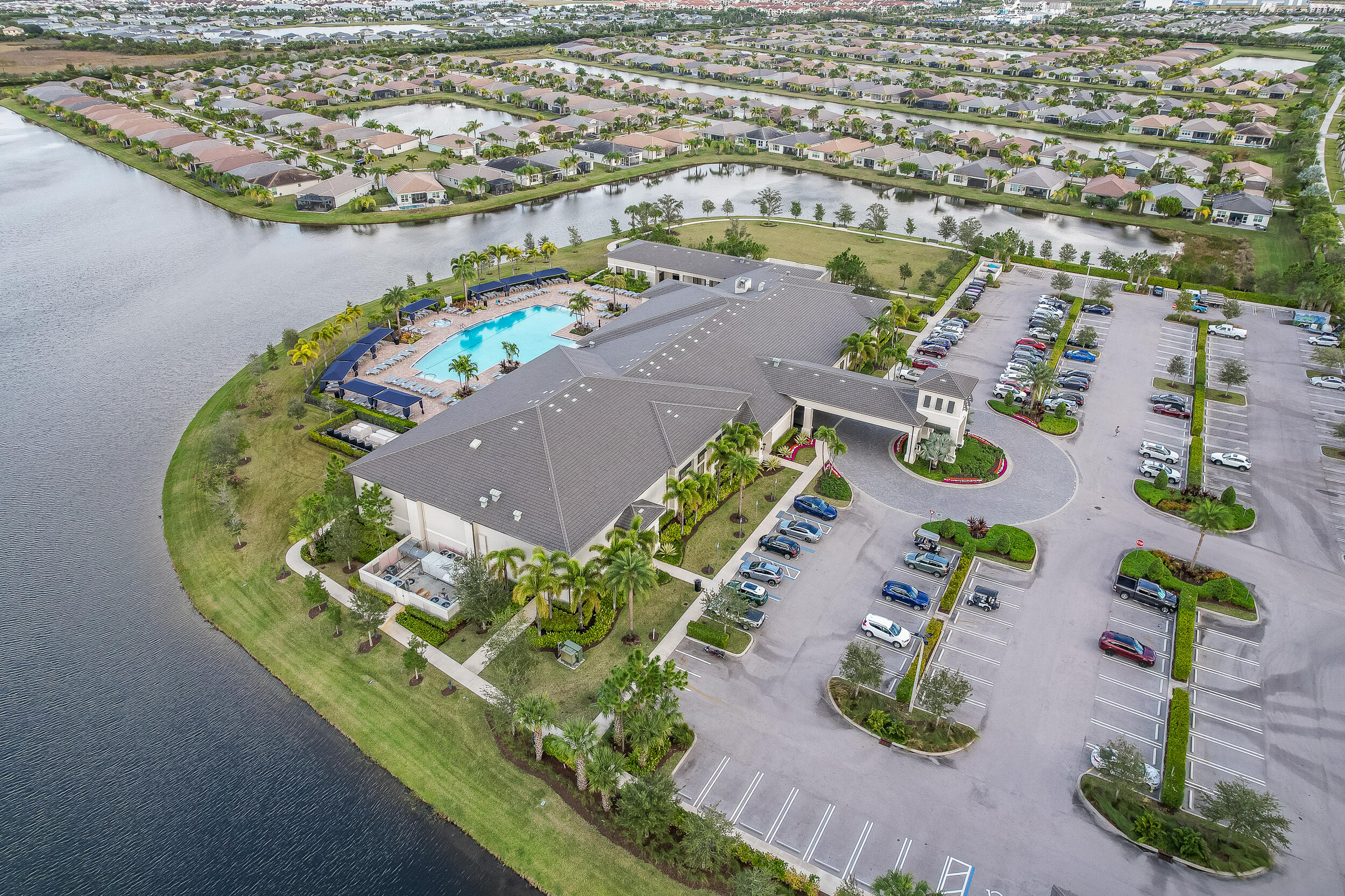 Valencia Cay at Riverland - Residential