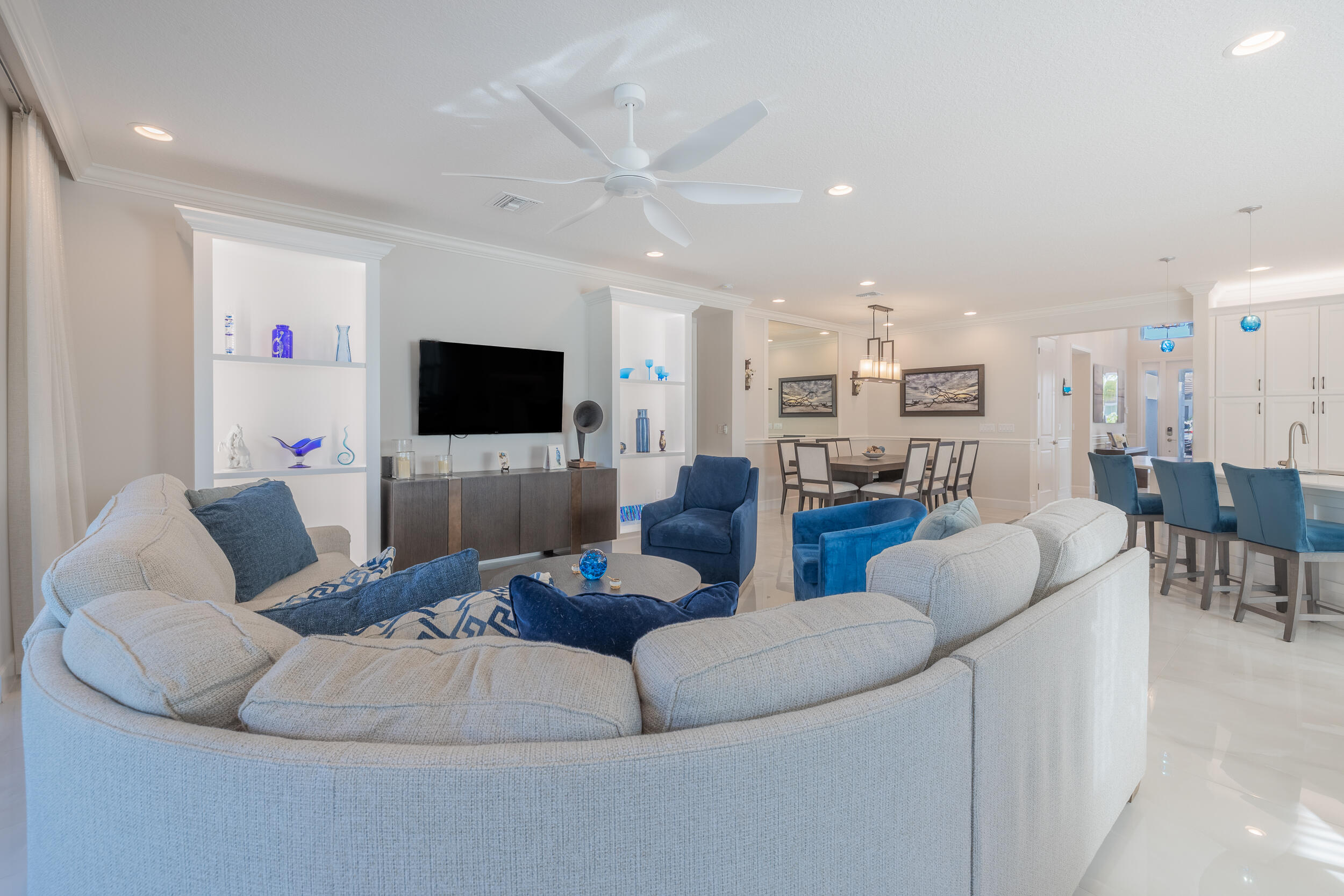 Valencia Cay at Riverland - Residential