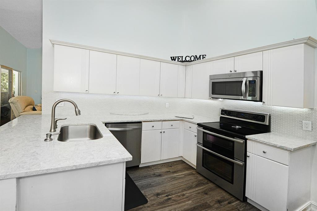 Lyons Gate / Sabal Pines - Residential