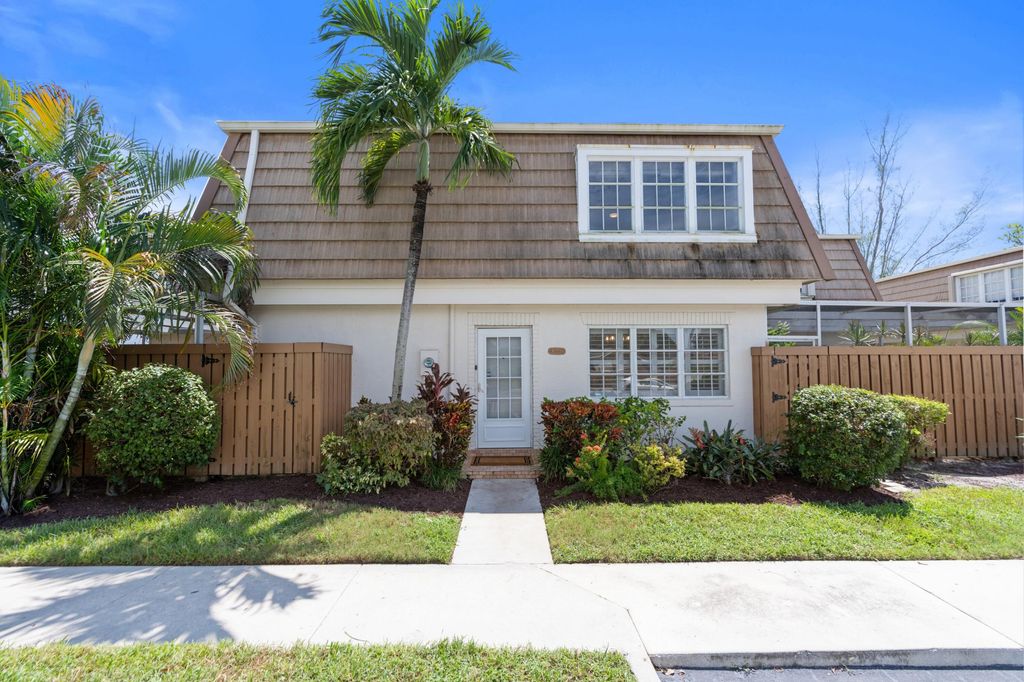 Photo of 4366 Hazel Avenue #D, Palm Beach Gardens, FL 33410 (MLS # R11022366)