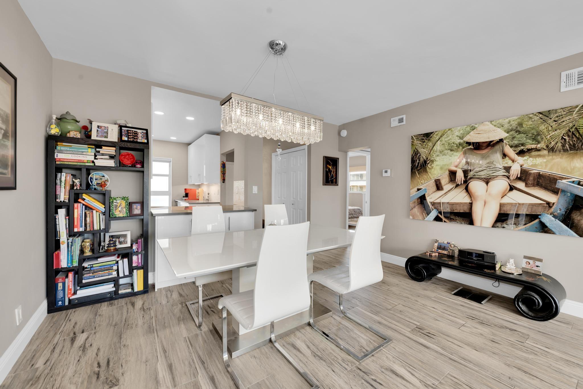 1200 SW 12th St 217
