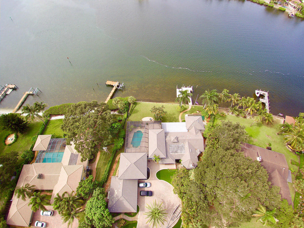 RIVERSIDE ON THE LOXAHATC - Residential