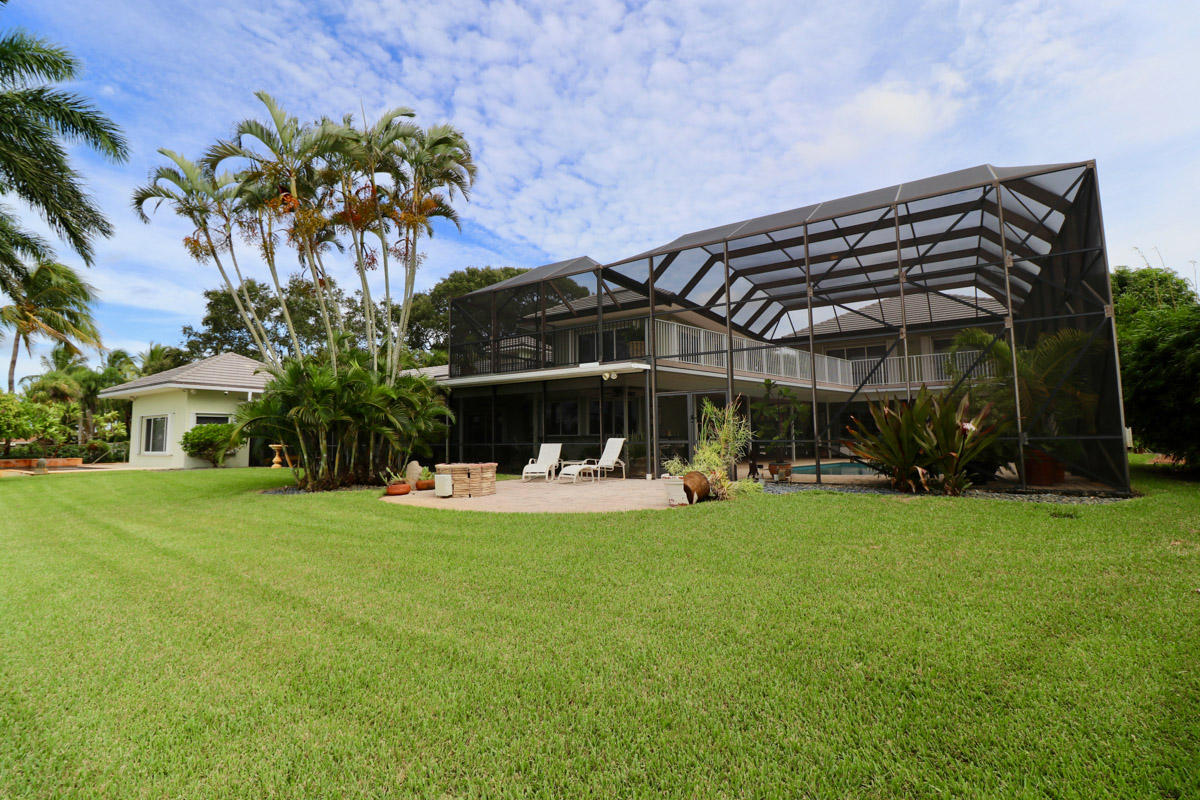 RIVERSIDE ON THE LOXAHATC - Residential