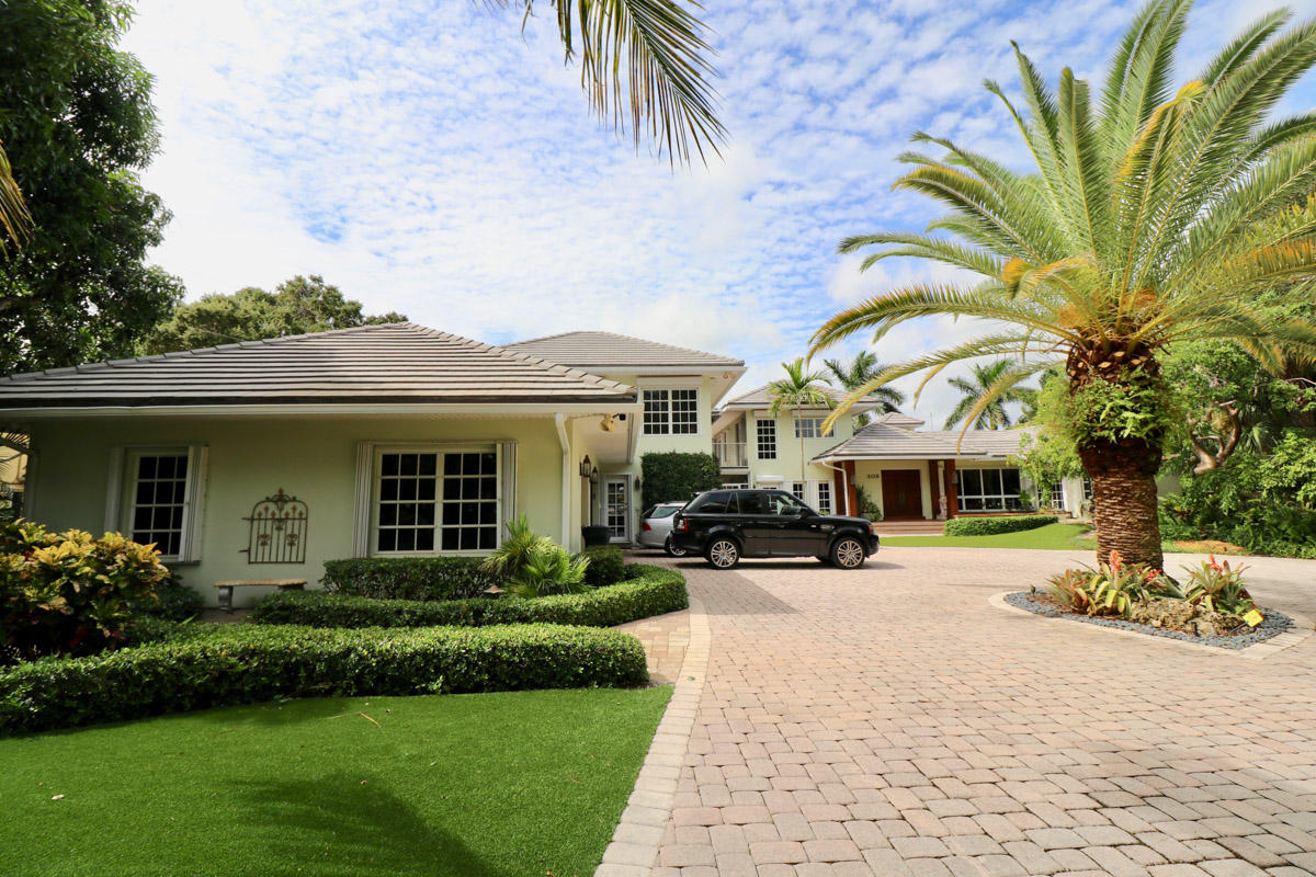 RIVERSIDE ON THE LOXAHATC - Residential