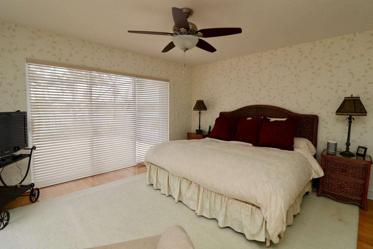 RIVERSIDE ON THE LOXAHATC - Residential