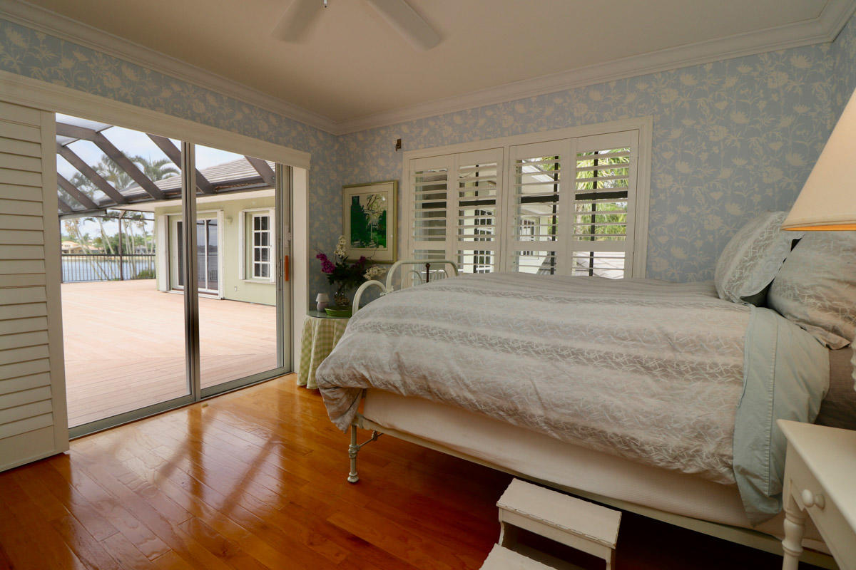 RIVERSIDE ON THE LOXAHATC - Residential