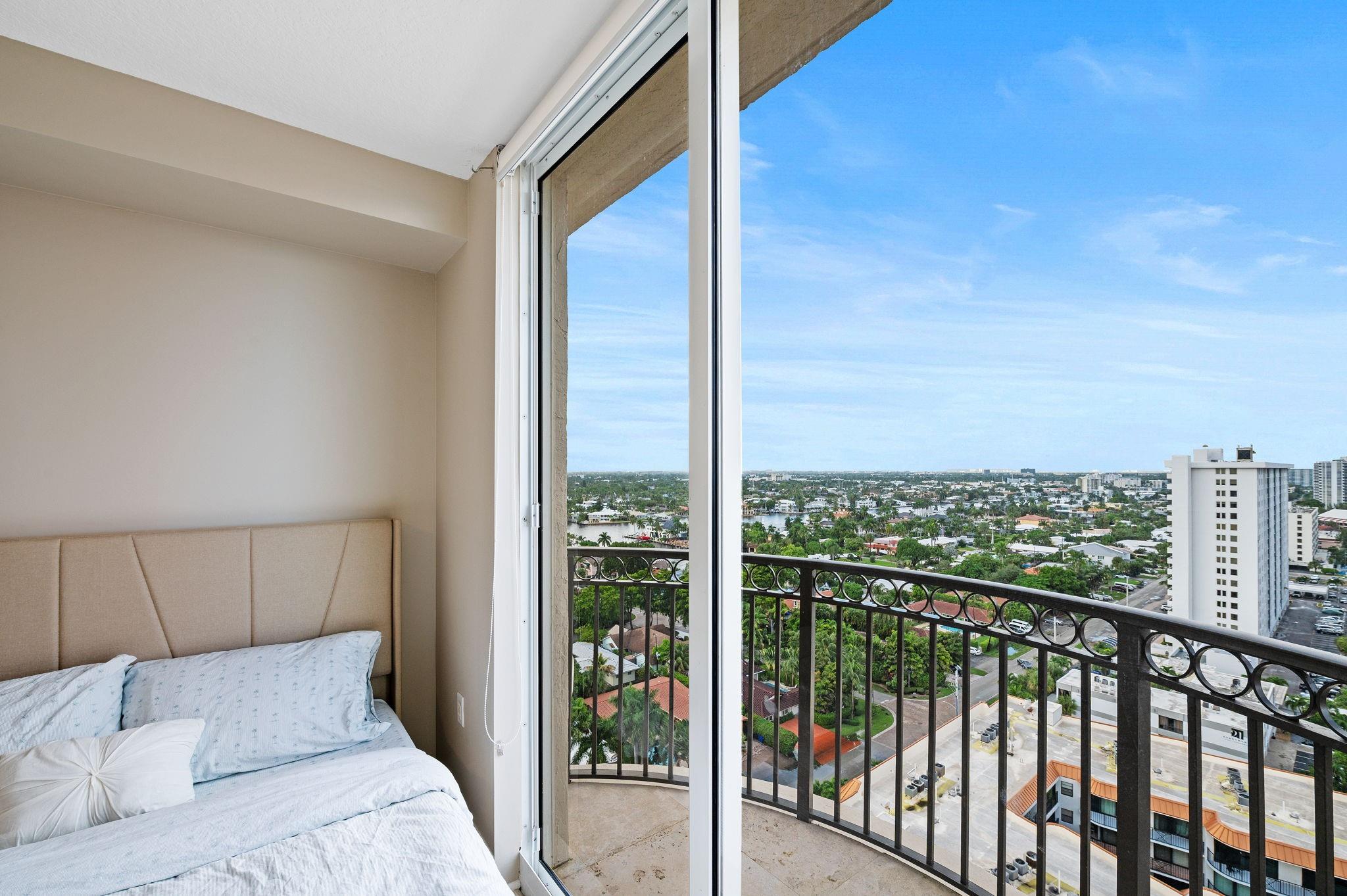 THE VUE - Residential