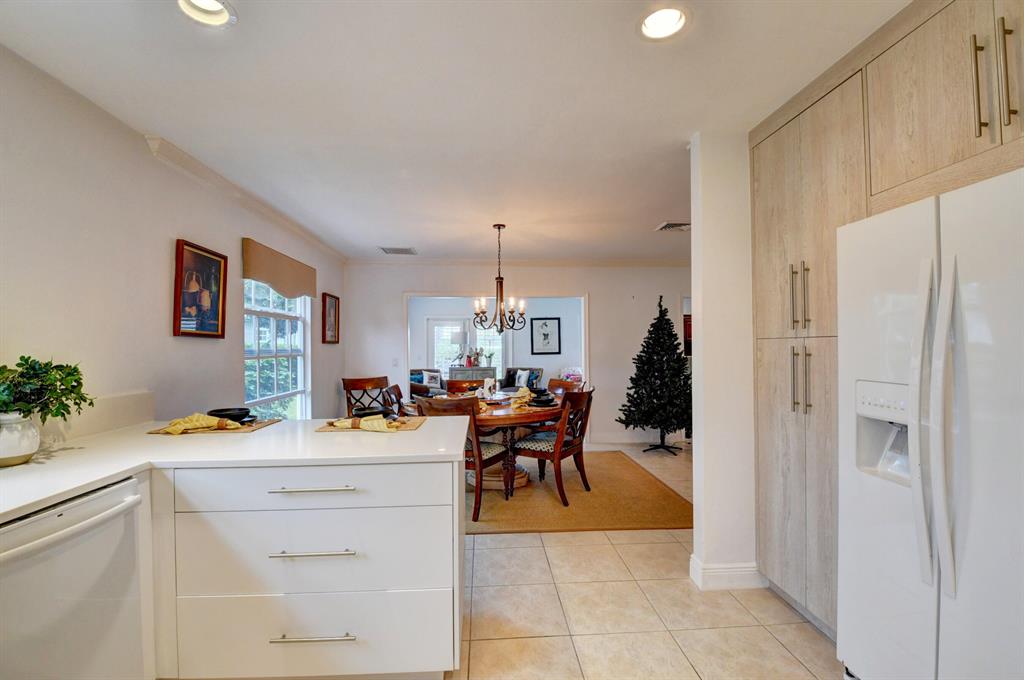 DELRAY DUNES - Residential