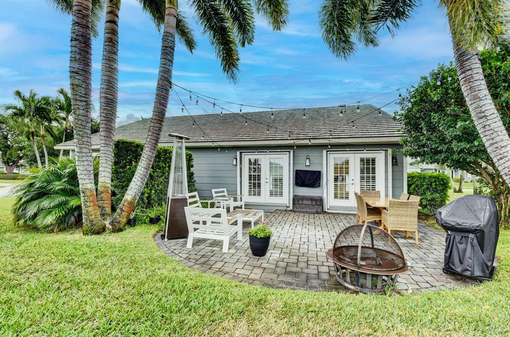 DELRAY DUNES - Residential