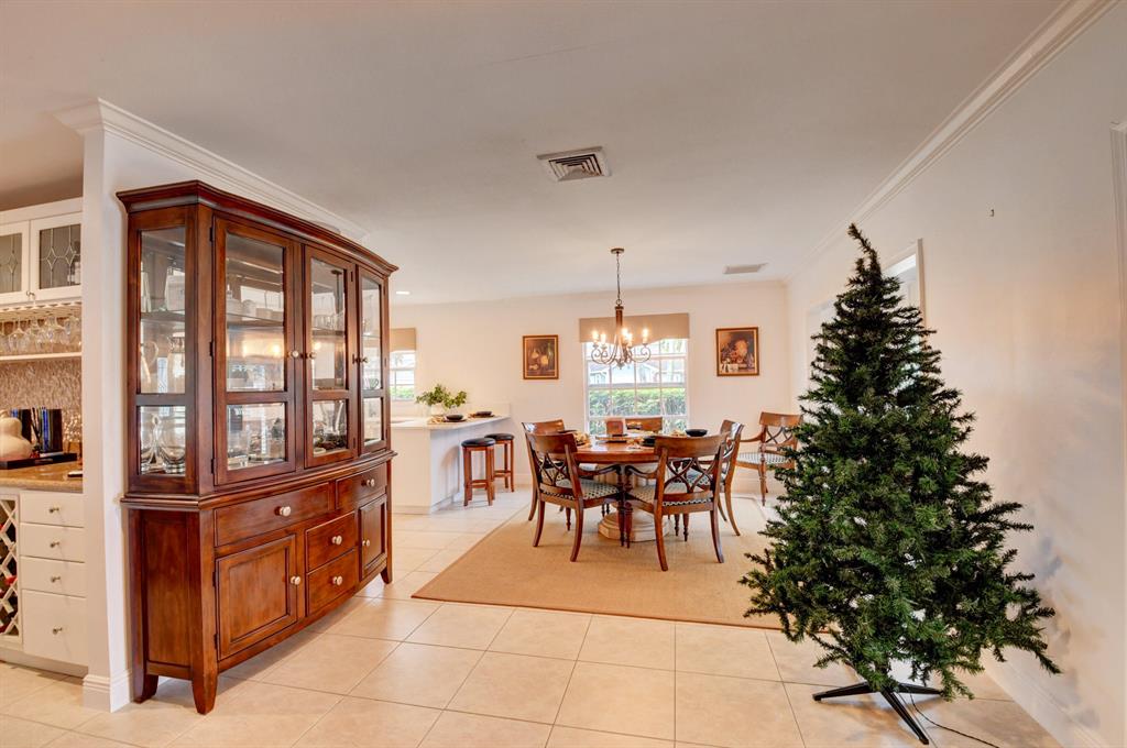 DELRAY DUNES - Residential