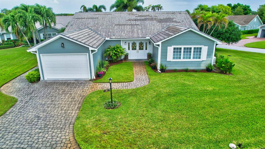 DELRAY DUNES - Residential